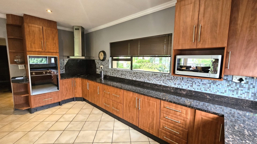 4 Bedroom Property for Sale in Birdwood Estate North West